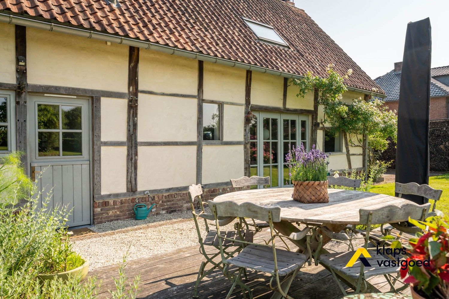 Exclusieve vakwerkhoeve op schitterend perceel van 33 are. foto 6