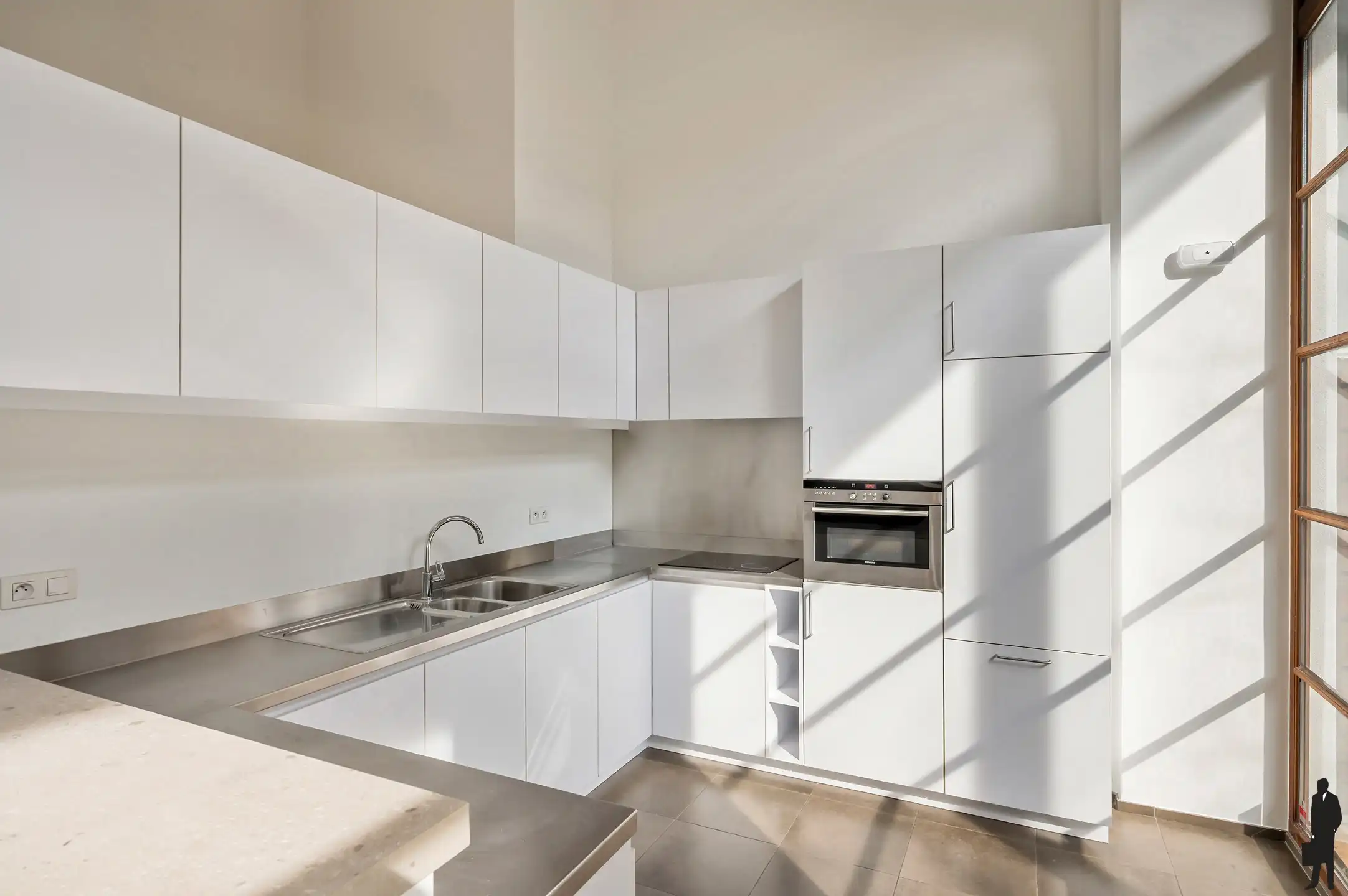 Uitzonderlijk gelijkvloers appartement met ruim terras foto 5