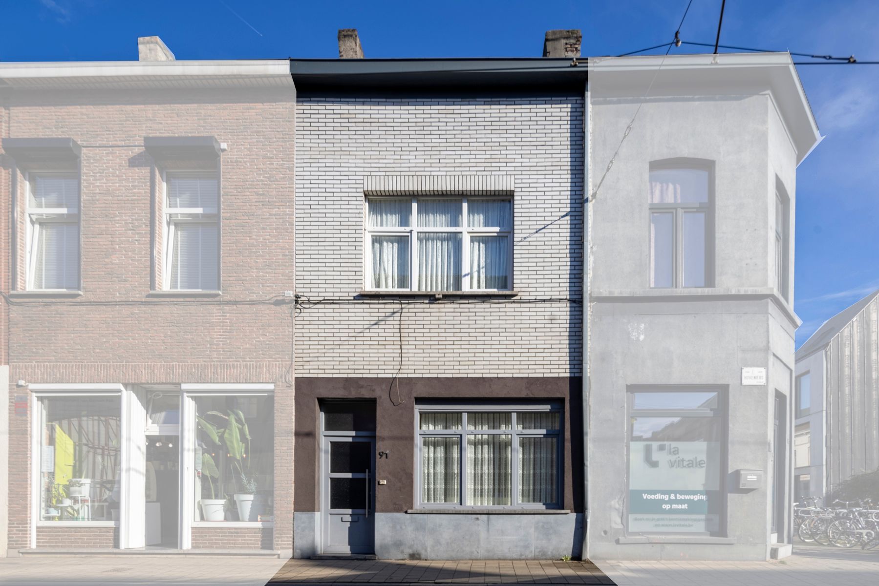 Woning met 4 slaapkamers en koer te koop! foto 1