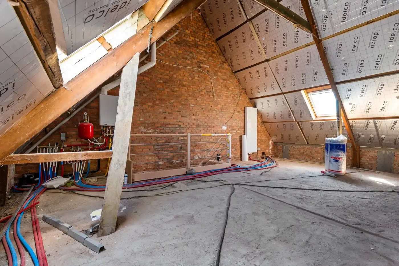 Gerenoveerde gezinswoning met 3 à 4 slpk., veranda en tuin foto 19