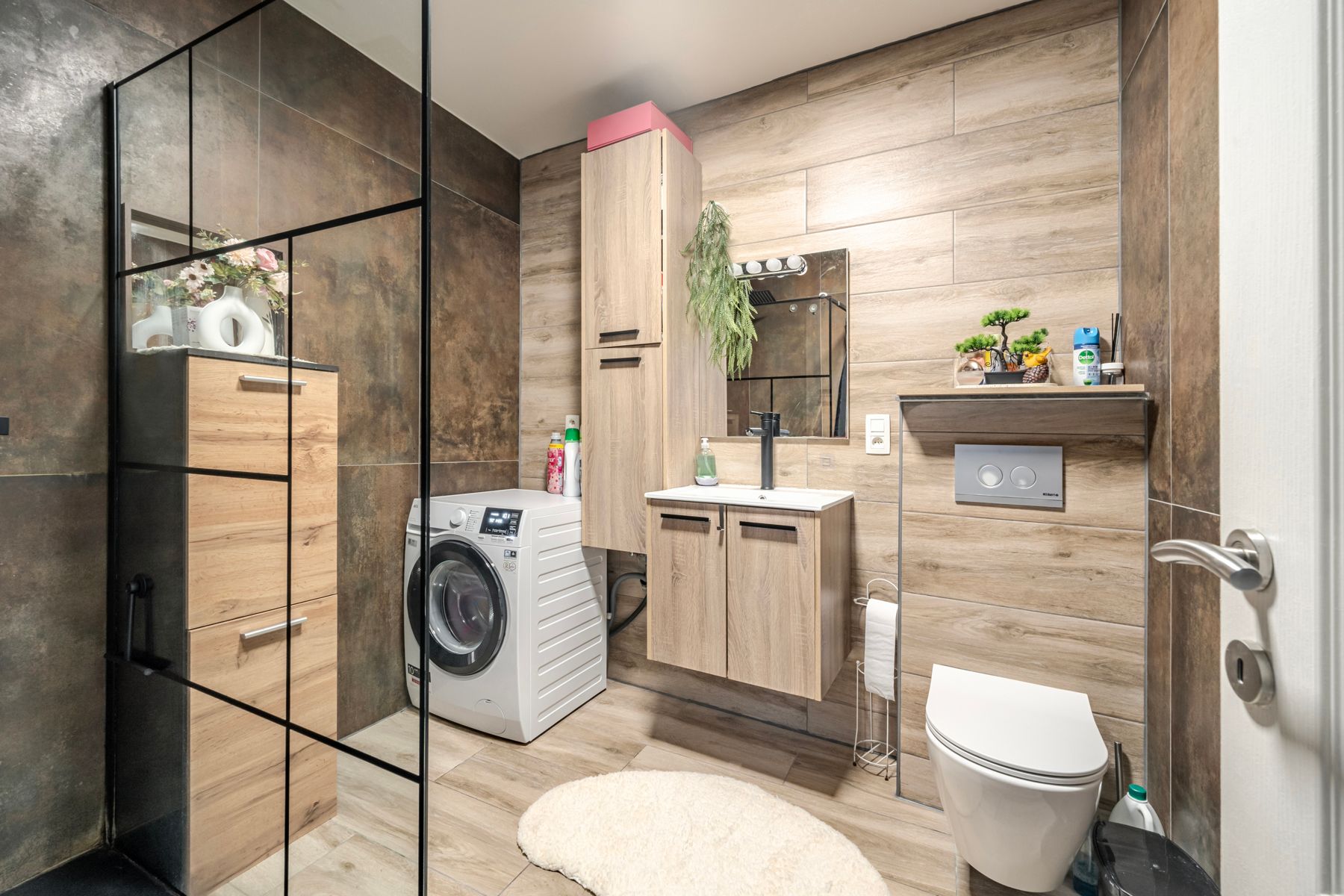 Halfopen woning met 4 slaapkamers en grote tuin in Evergem foto 12