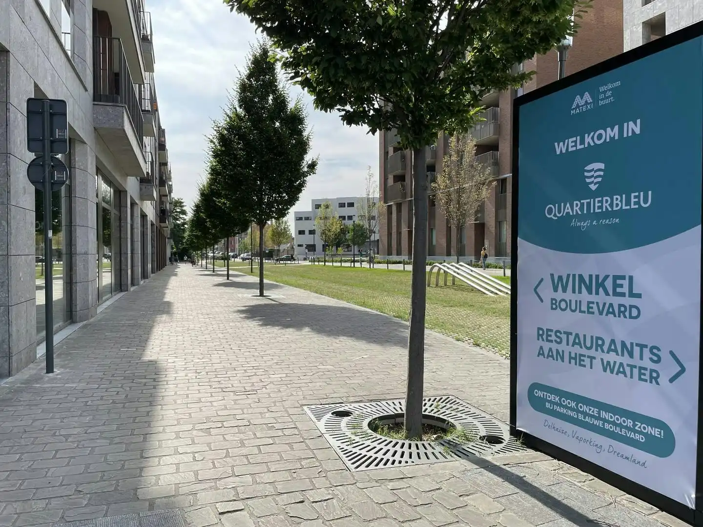 Instapklaar 1-slaapkamer appartement in Quartier Bleu foto 19