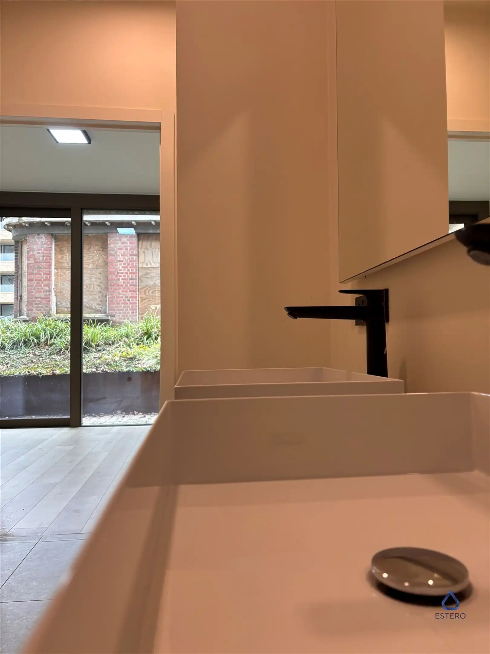 Nieuwbouw gelijkvloers appartement te Kortrijk  foto 10