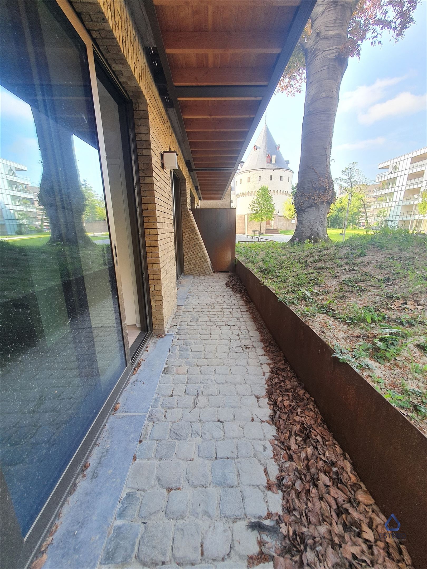 Nieuwbouw gelijkvloers appartement te Kortrijk  foto 10