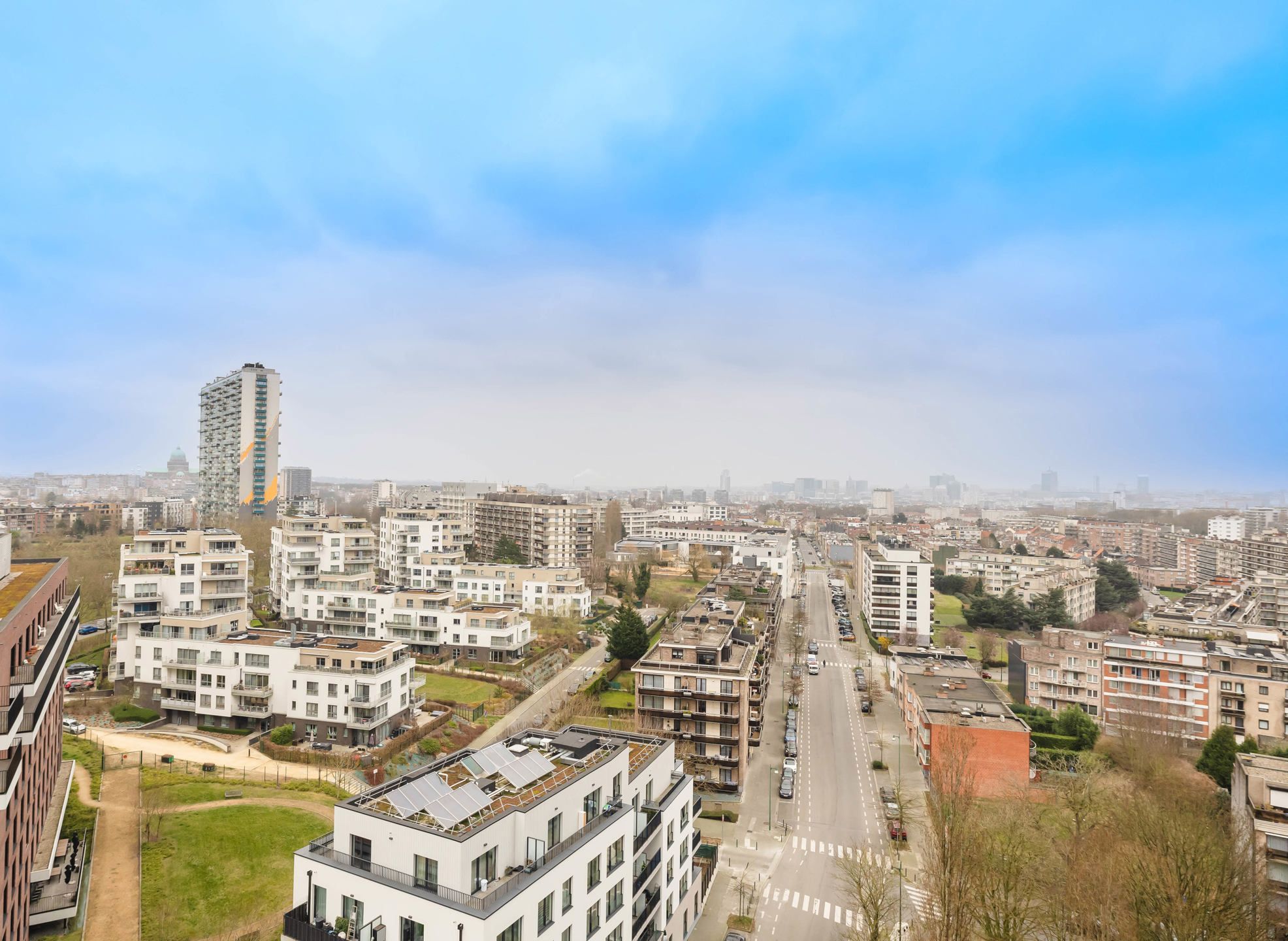 Ruim appartement van ± 100m² met 2 slaapkamers foto 12