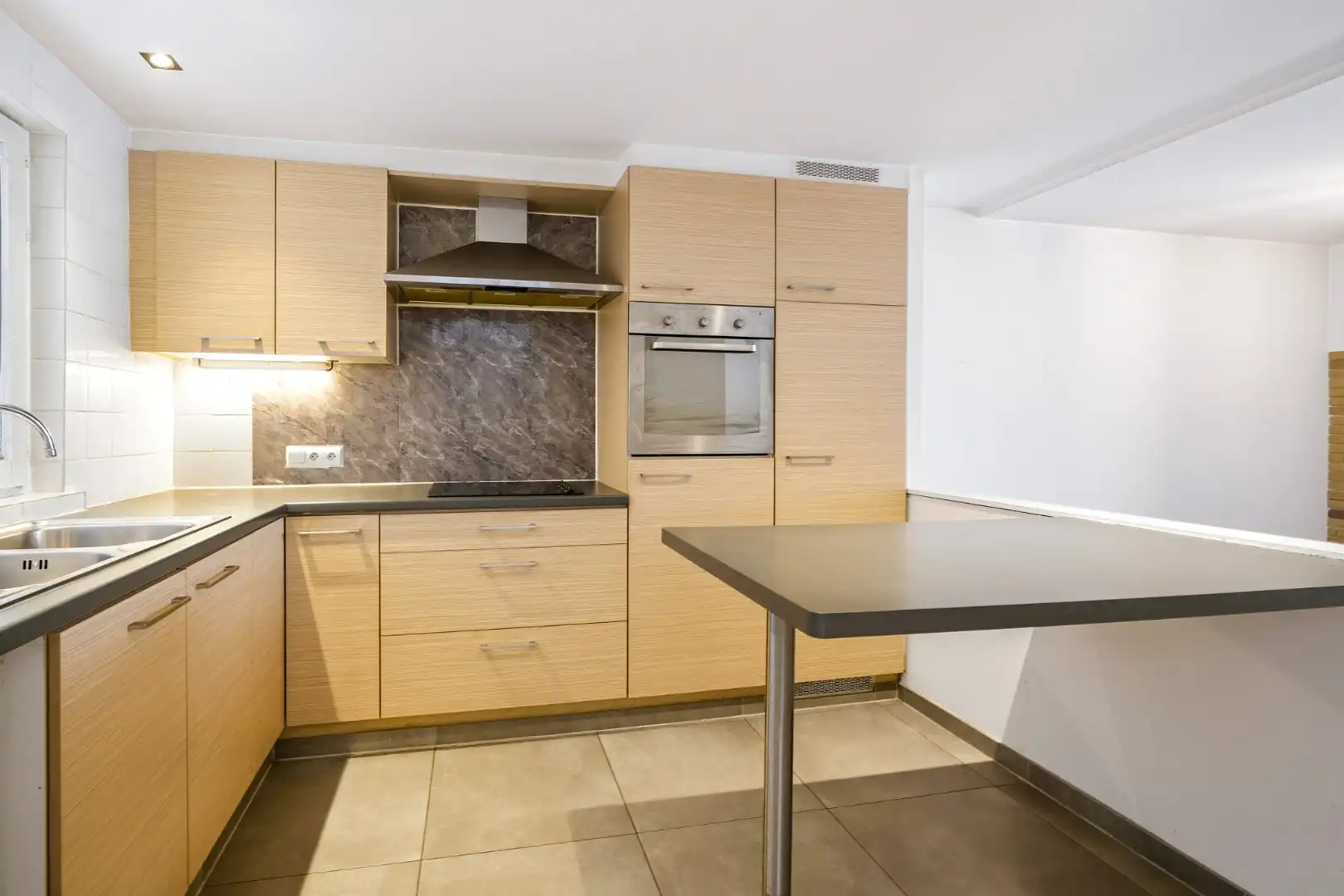 Ideale starterswoning met 3 slaapkamers te Alveringem. foto 12