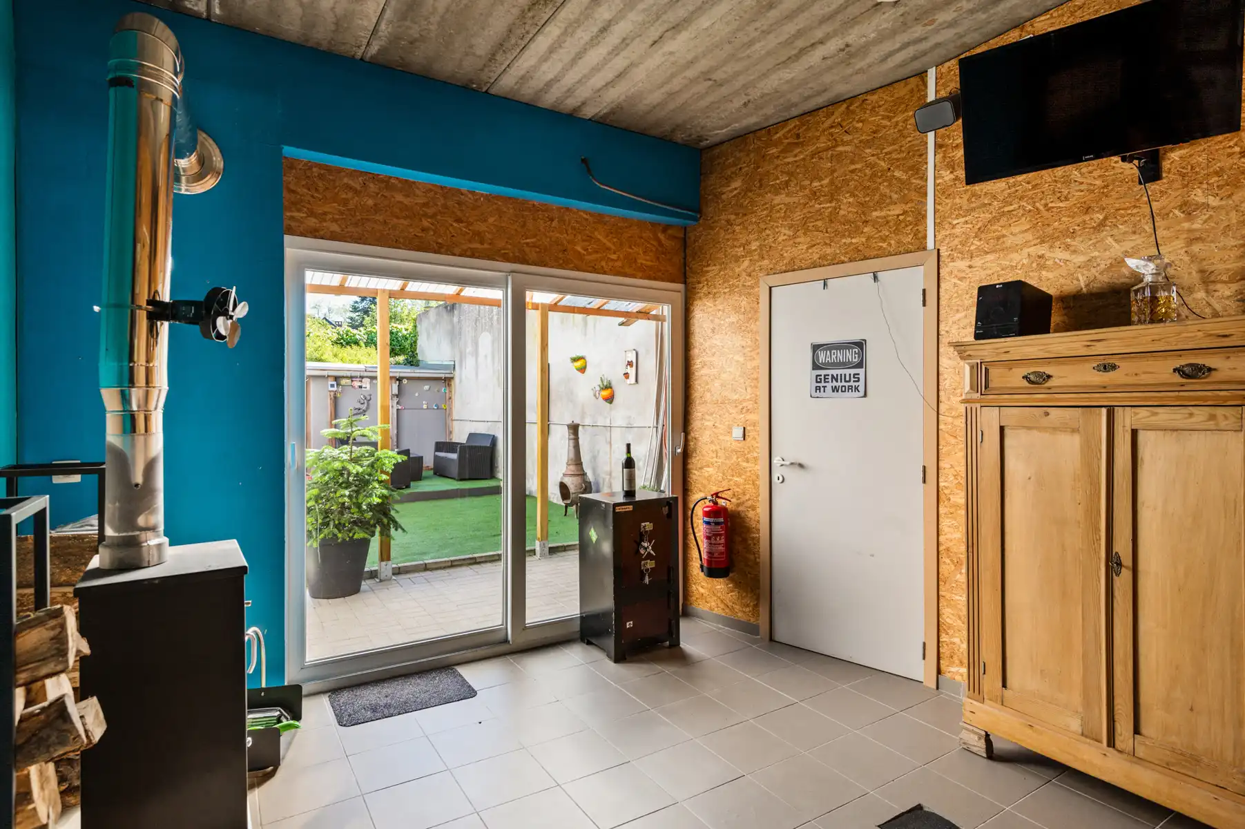 Instapklare woning met 2 kamers, tuin en garage foto 8