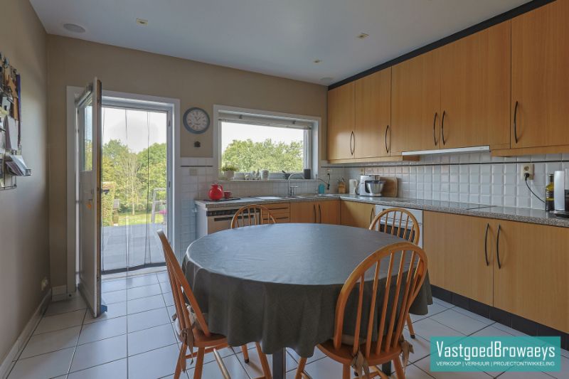 Te koop: Karaktervol voormalig gemeentehuis in hartje Horebeke foto 6