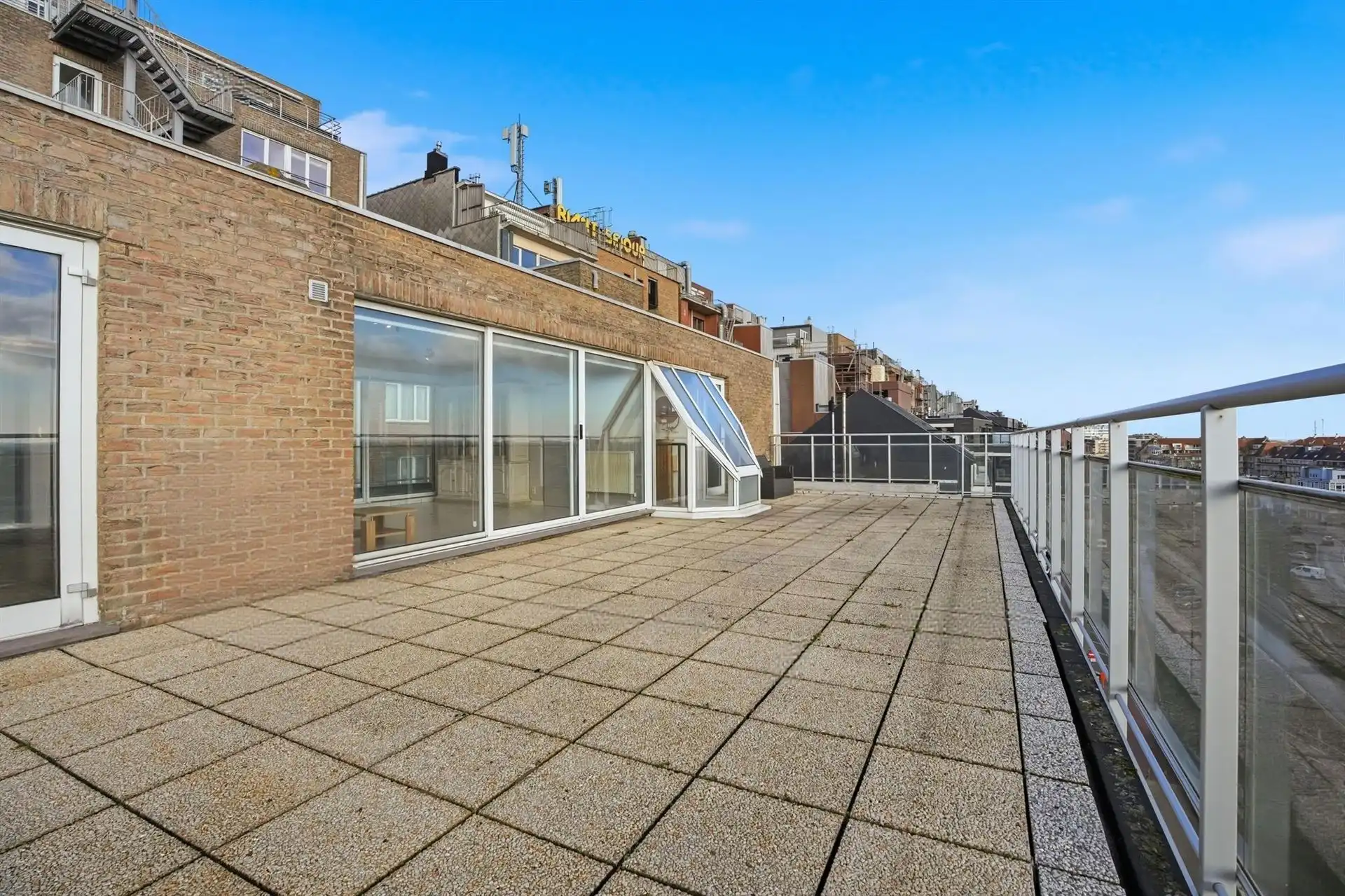 GROTE TERRASSEN / ZONNIG  foto 18