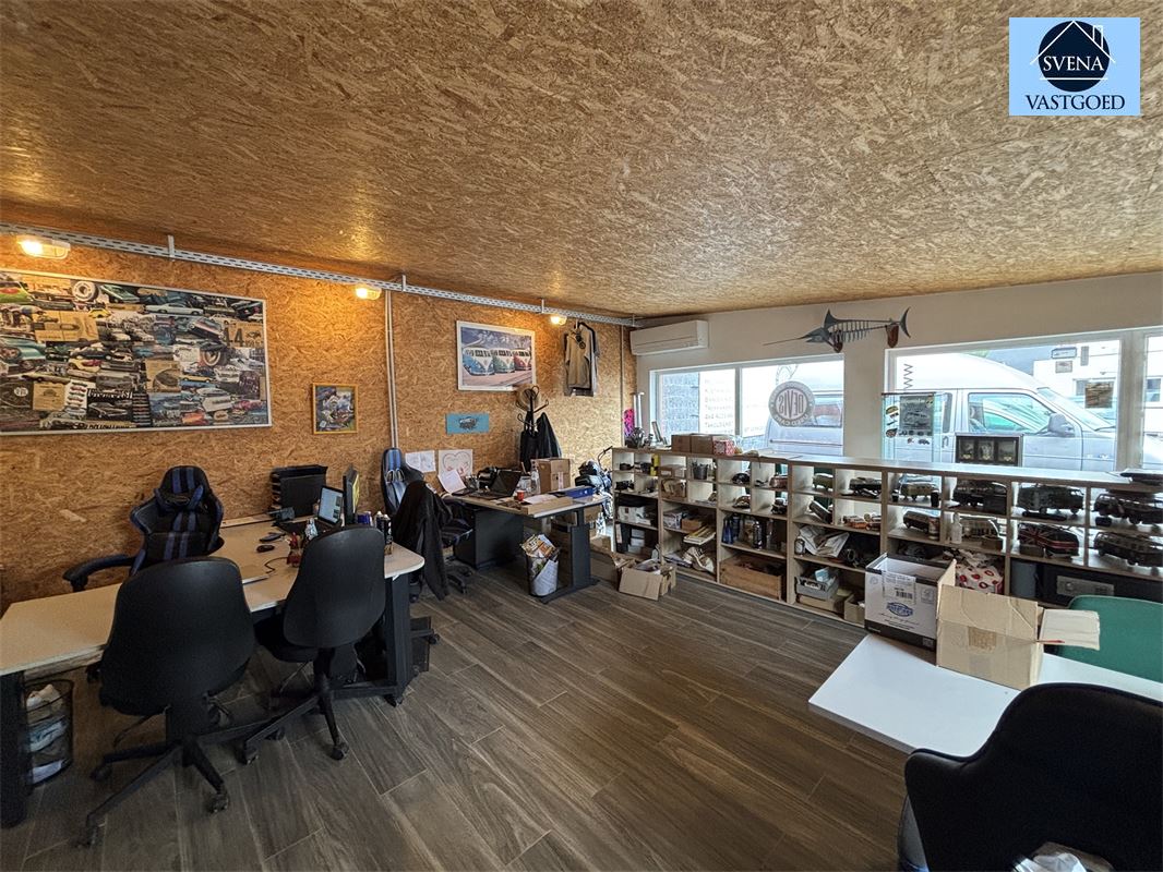 RUIME WONING MET LOODS foto 6