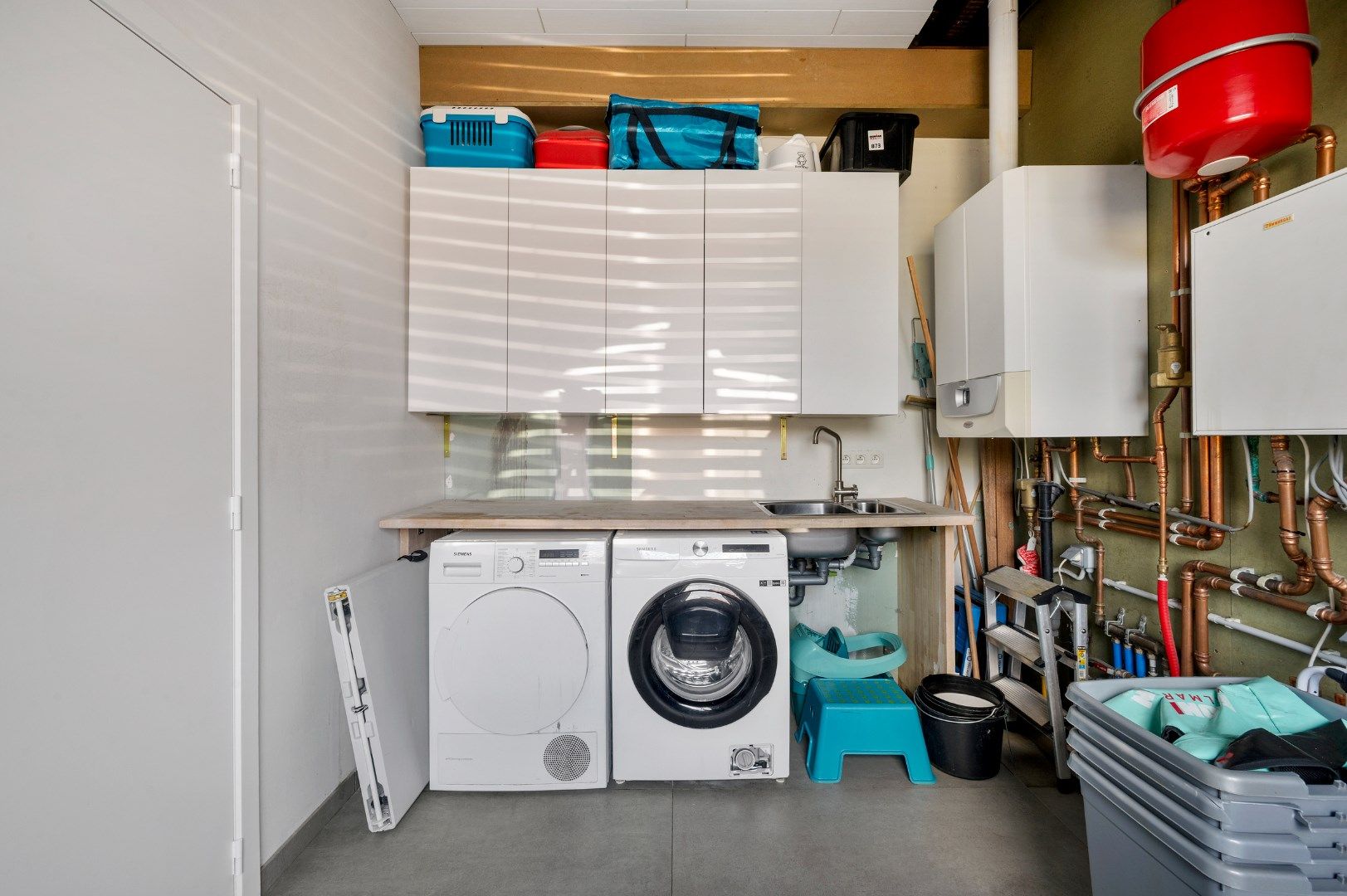 ENERGIEZUINIGE WONING MET 3 SLPKS, TOPAFWERKING EN GROTE TUIN foto 26