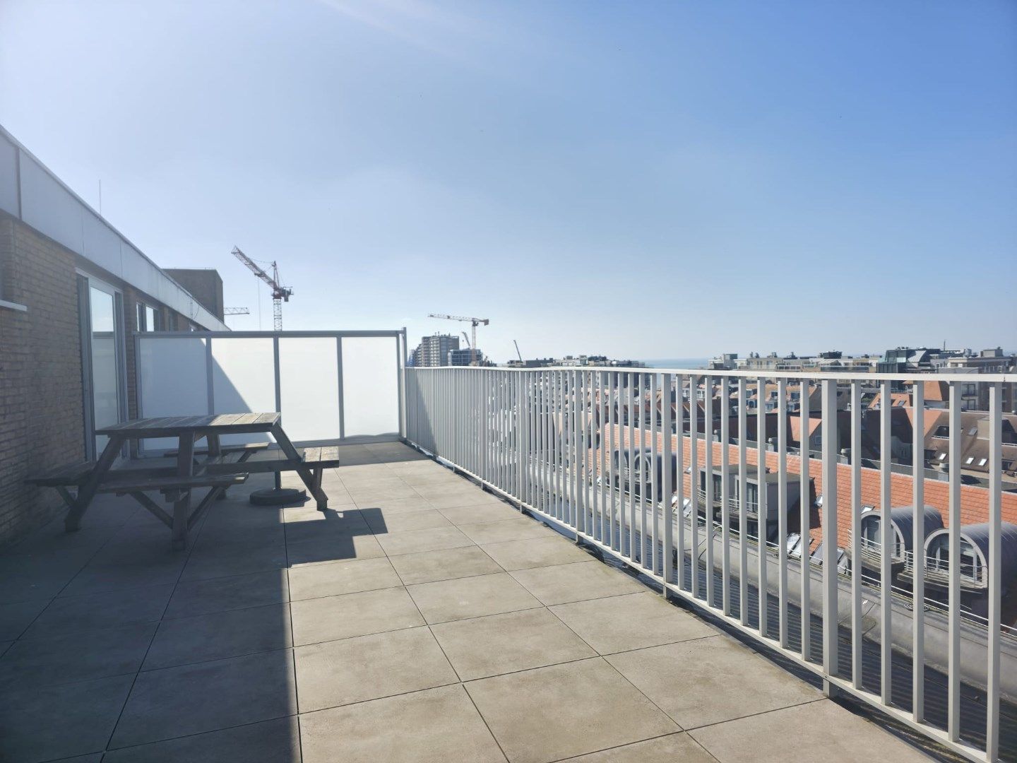 Penthouse met uniek terras foto 8