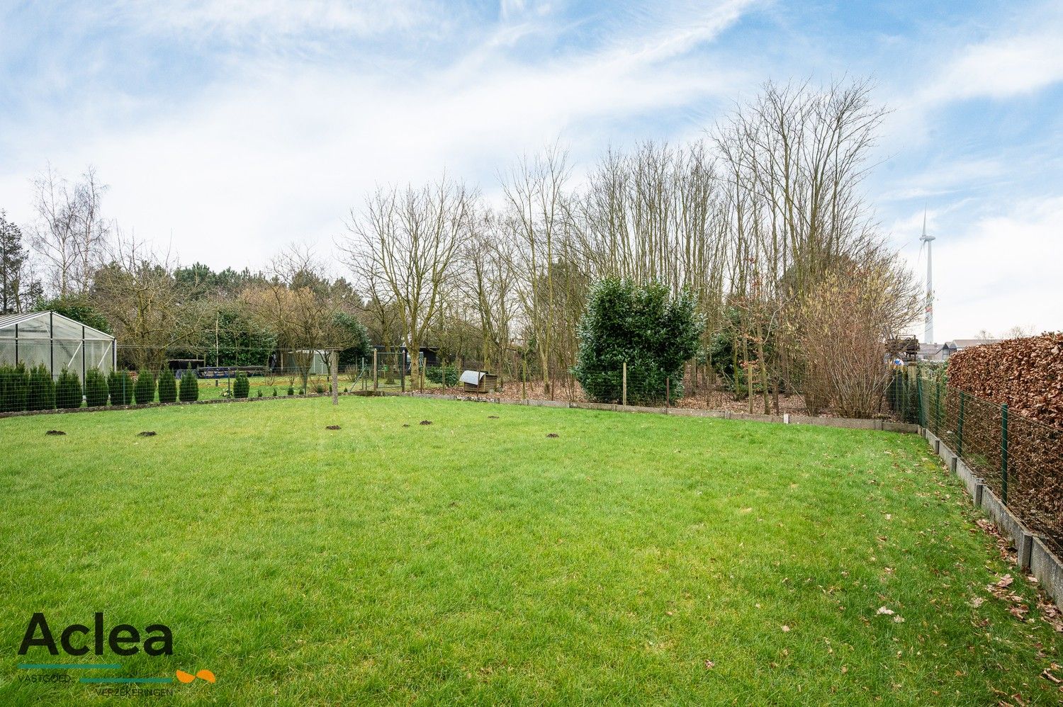 Ruime woning met veel extra potentieel op een mooi zuid gericht perceel foto 17