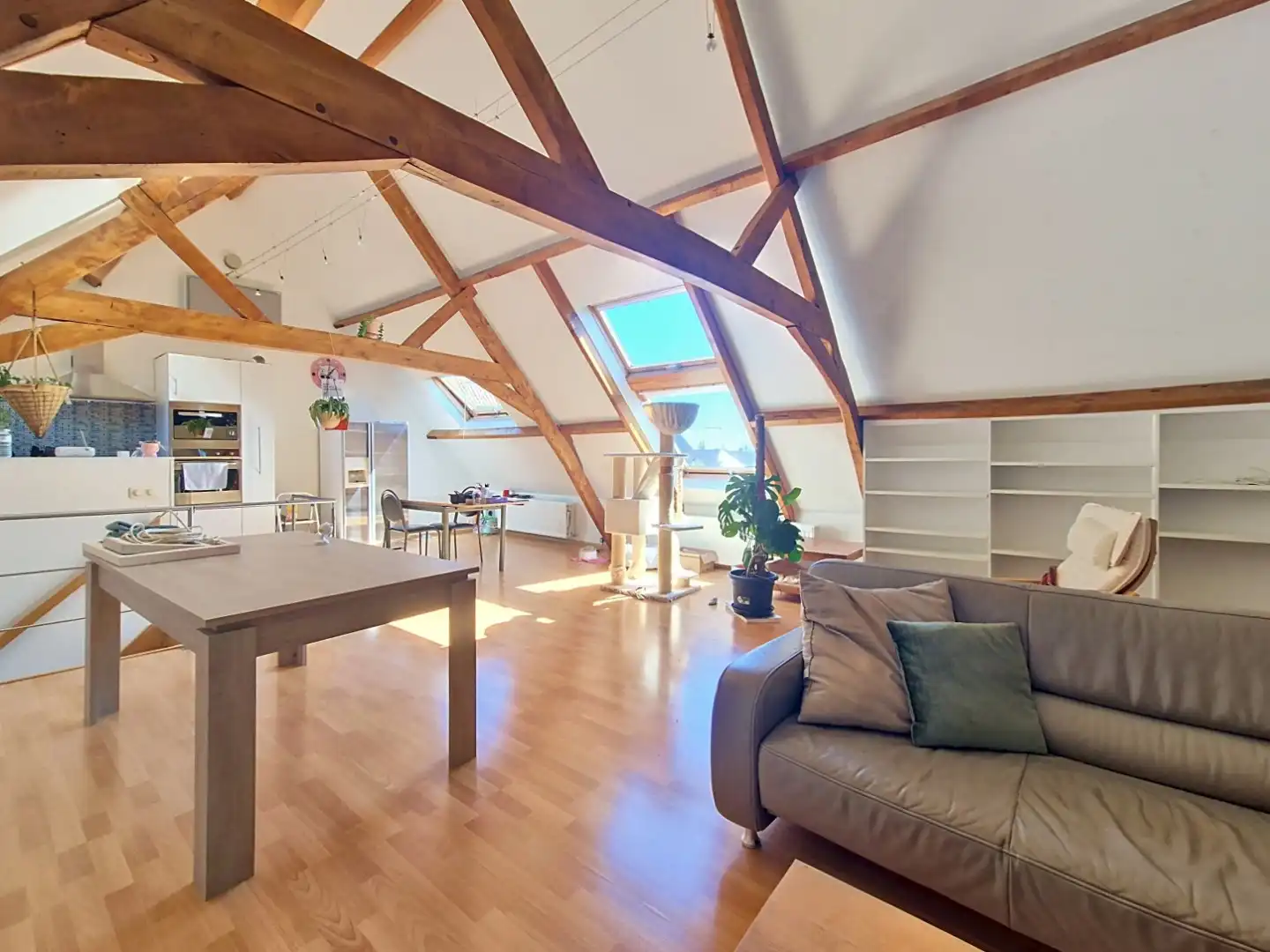 Duplex met 2 slaapkamers & bureau foto 3