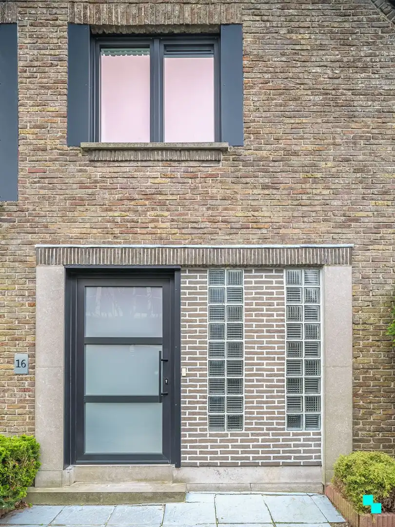 Hoogwaardig gerenoveerde woning in Melle foto 3