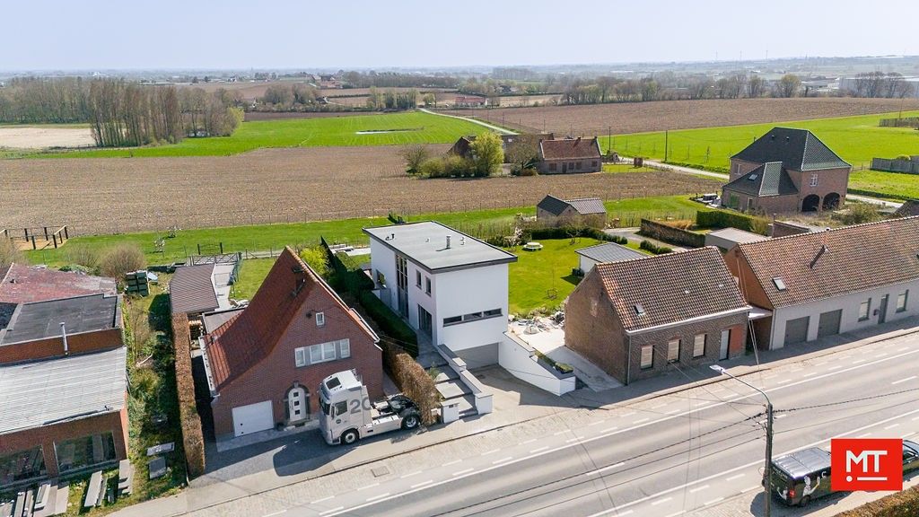 Moderne villa met landelijk uitzicht te koop in Passendale foto 2