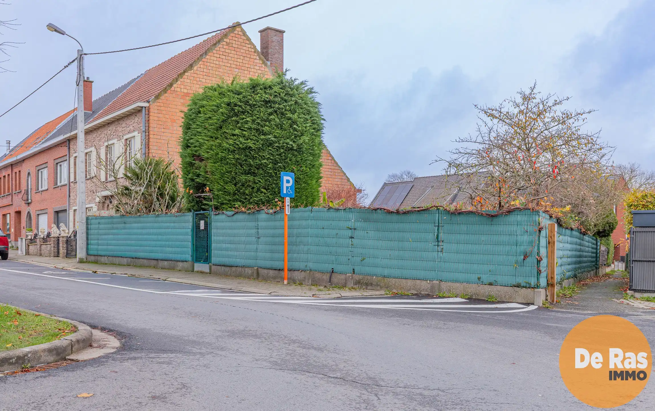 HAALTERT- Ruime woning met bouwgrond  foto 28