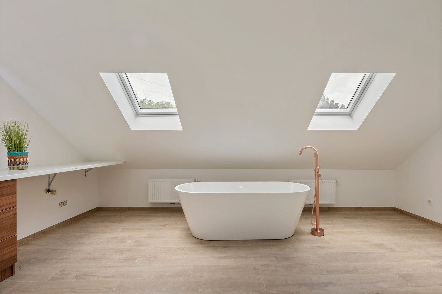 Instapklare woning o.a. 3 slaapkamers. foto 20