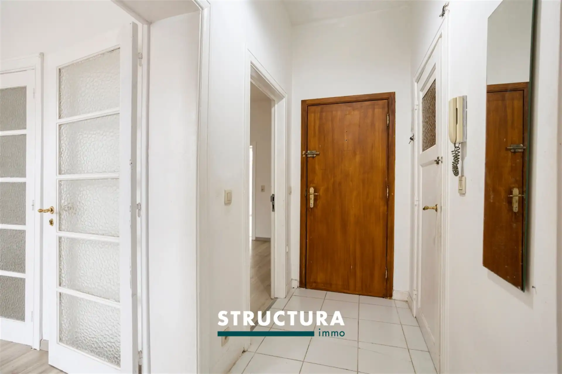 Interesseant appartement op een ideale locatie in Ganshoren. foto 3