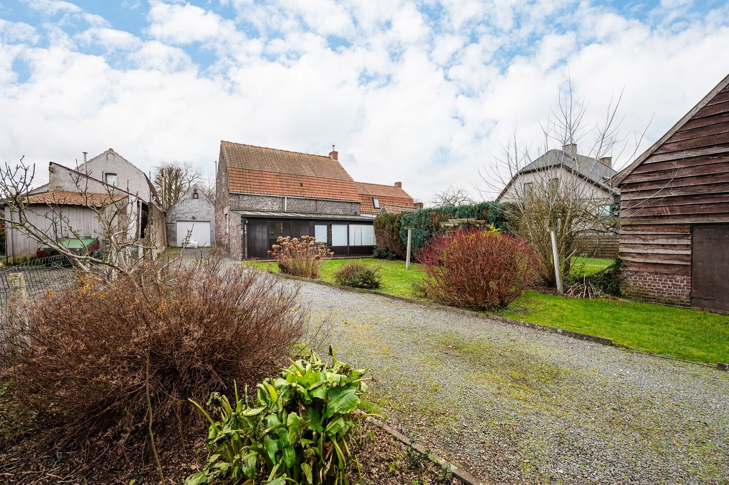 Te renoveren woning met veel potentieel te Bentille foto 21