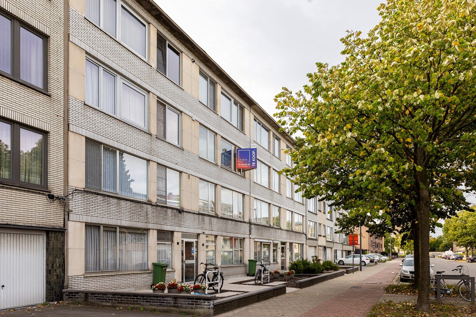 Energiezuinig gerenoveerd 2-slaapkamer appartement (2v) met terras!  foto 11