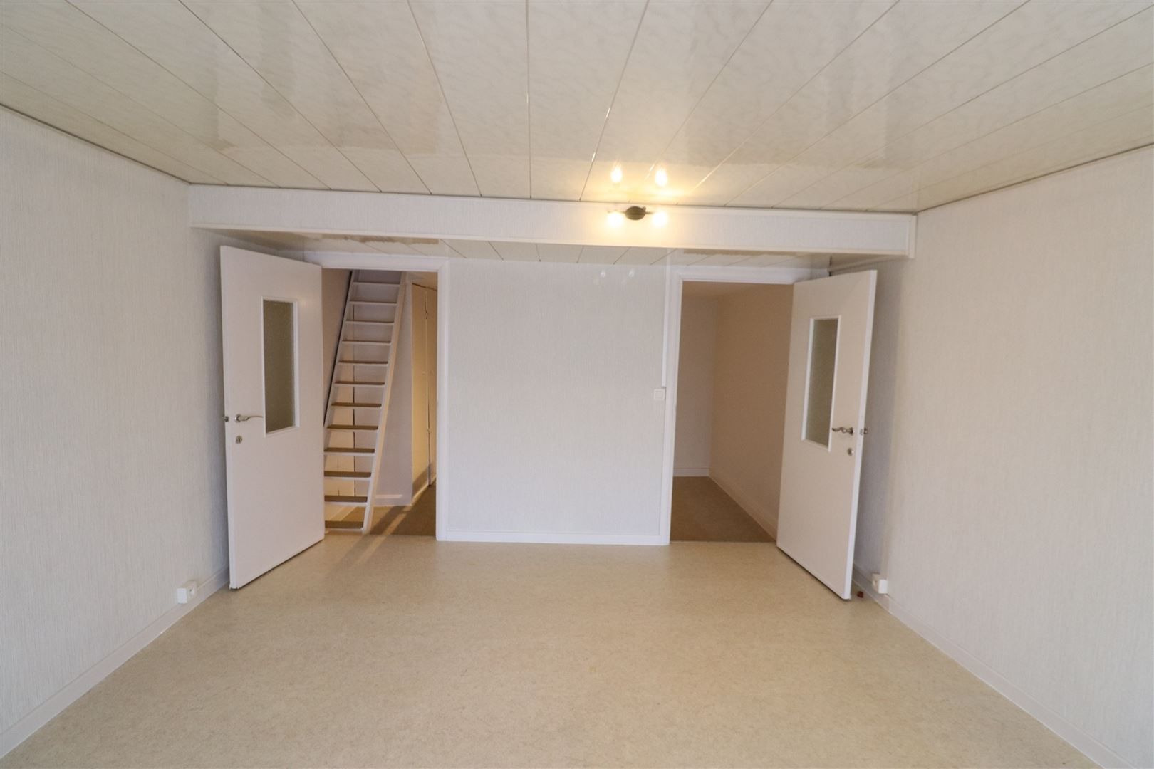 Opgefriste woning met 2 slaapkamers foto 4