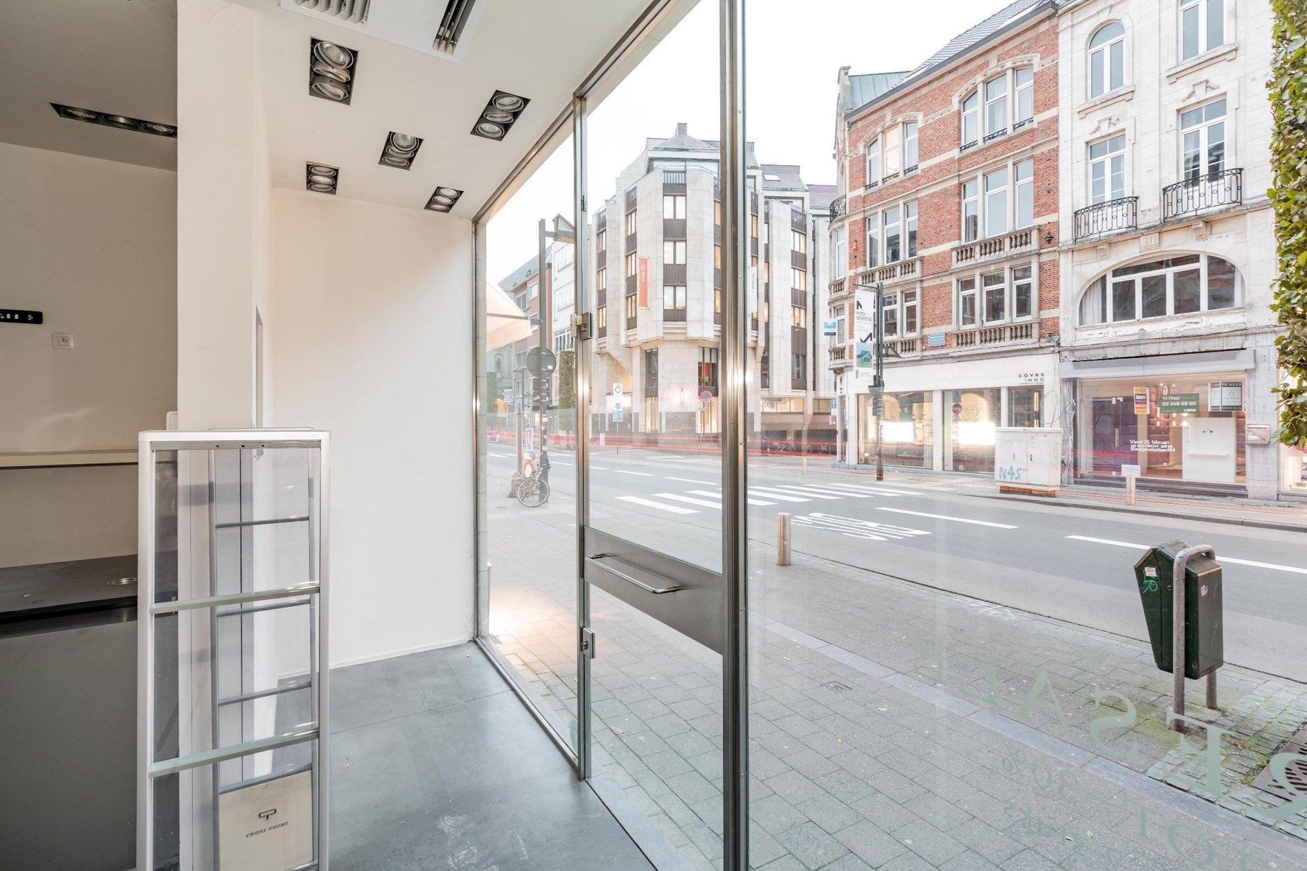 Prachtig winkelpand op toplocatie! foto 6