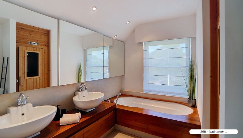 EXCLUSIEF PERFECT AFGEWERKTE MODERNE VILLA (330m²) OP TOPLOCATIE EN PRACHTIGE TUIN foto 31