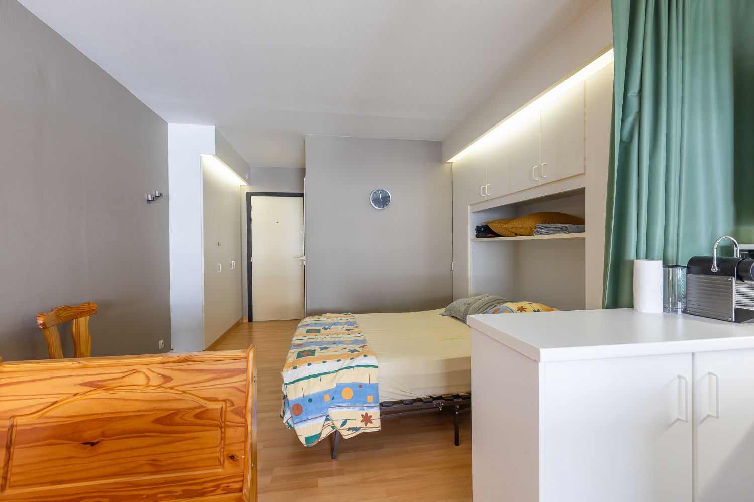 Ontdek deze charmante en ruime studio op de 5e verdieping van Residentie Square! foto 11