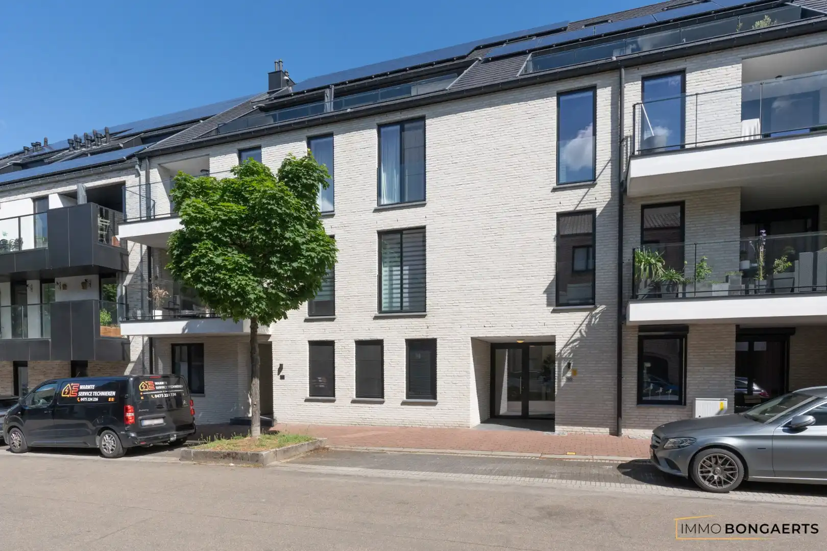 Recent gelijkvloersappartement nabij het centrum van Genk foto 29