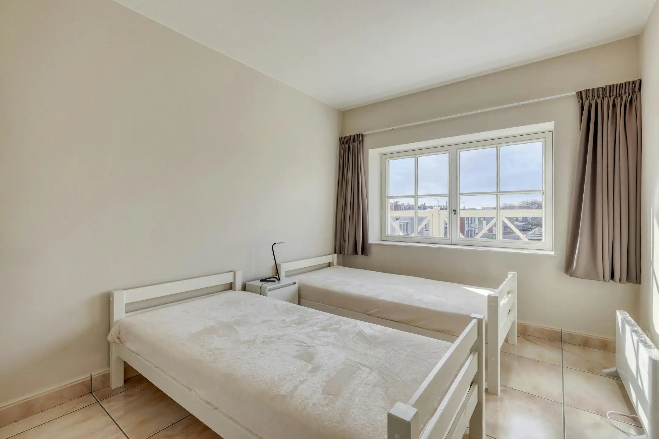 Lichtrijk en instapklaar appartement te koop in Blankenberge foto 13