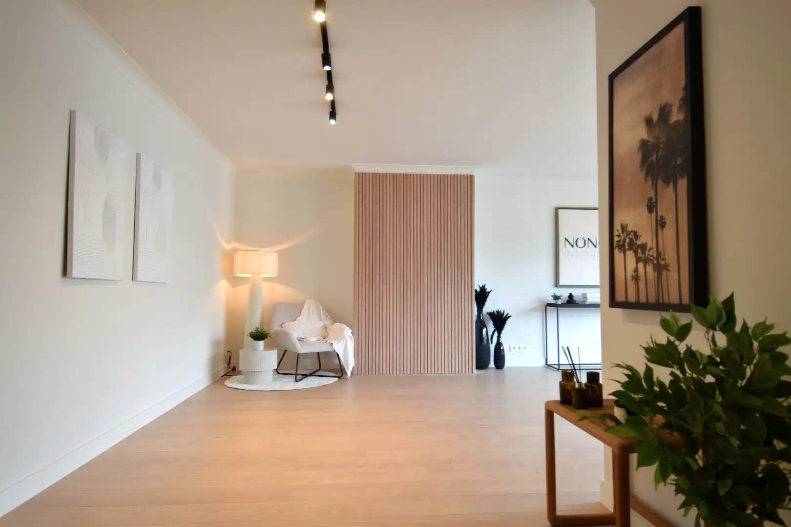 Instapklaar appartement met 2 ruime slaapkamers en balkon te Gullegem foto 3