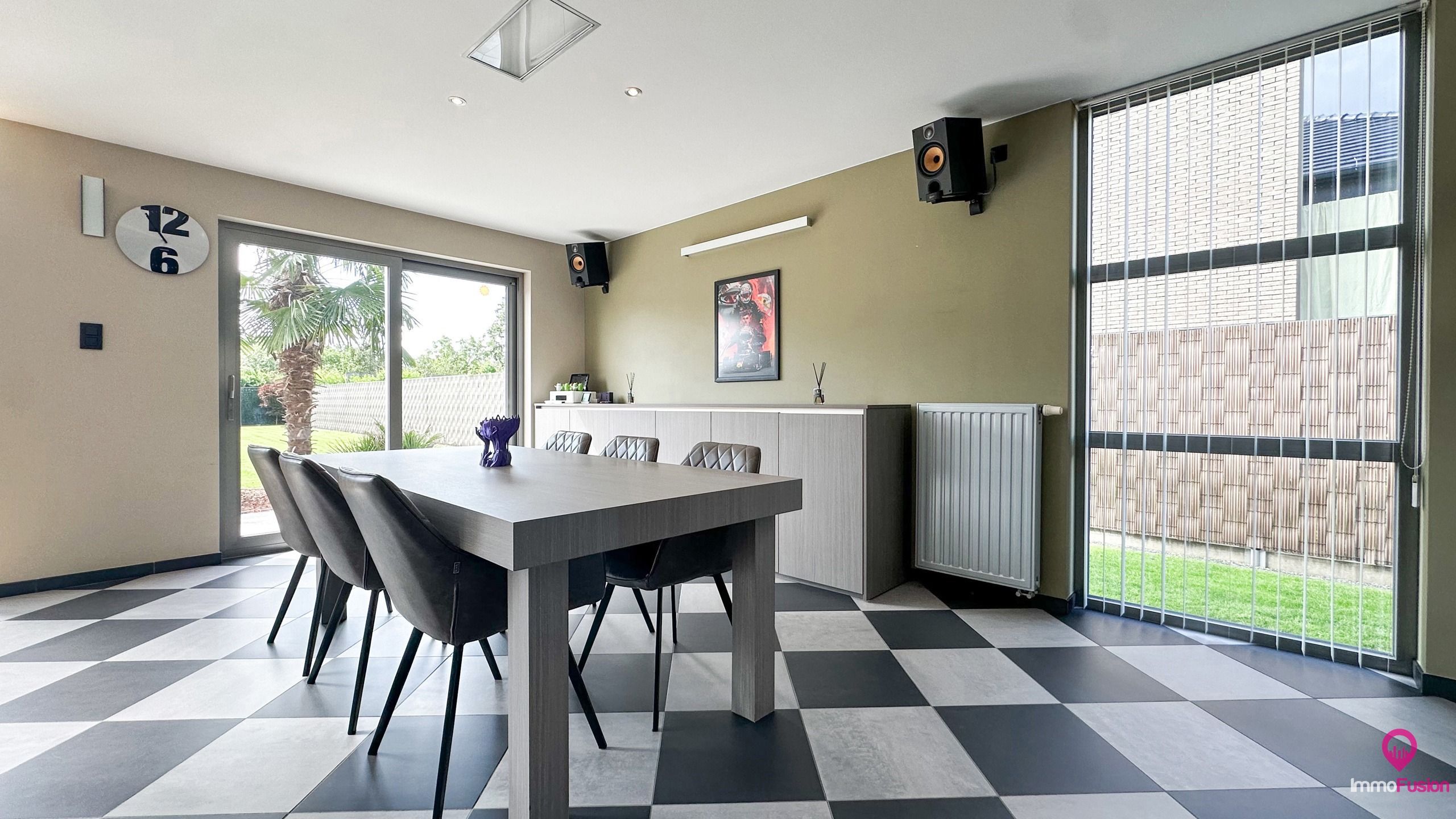 Praktisch ingedeelde woning met grote tuin en 4 slaapkamers! foto 10