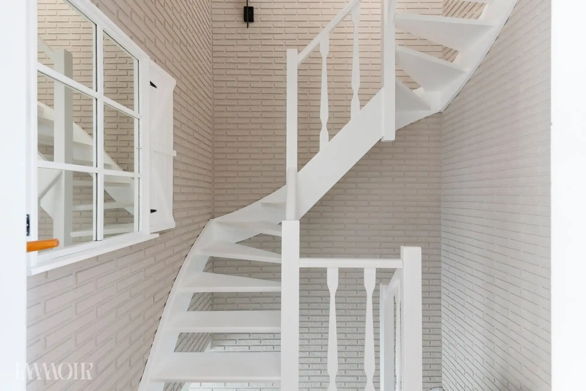 Instapklare bel-etagewoning met zonnepanelen, airco en zonnige tuin. foto 12
