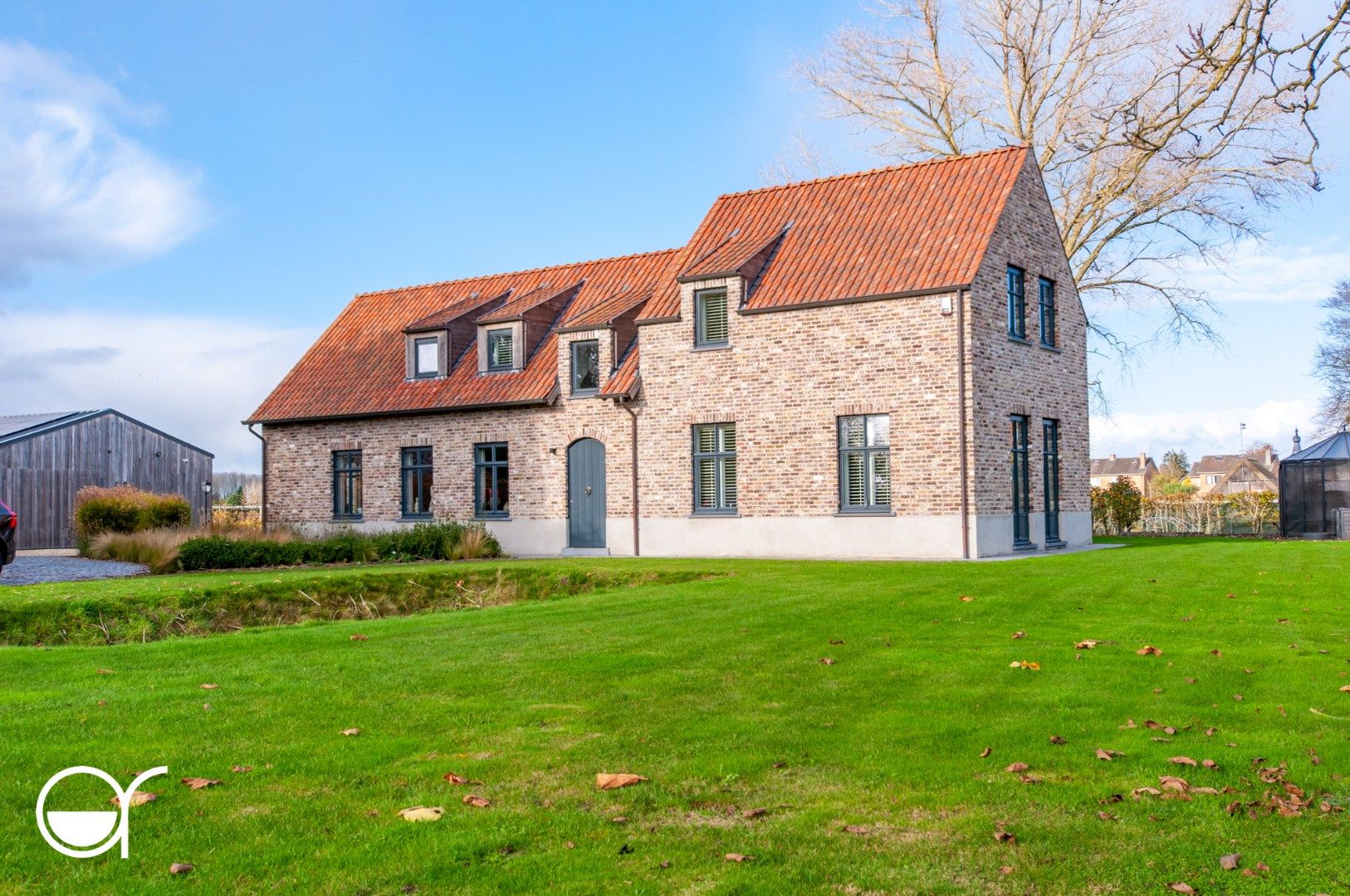 Unieke eigendom op slechts 3 min rijden van de afrit Nevele foto 4