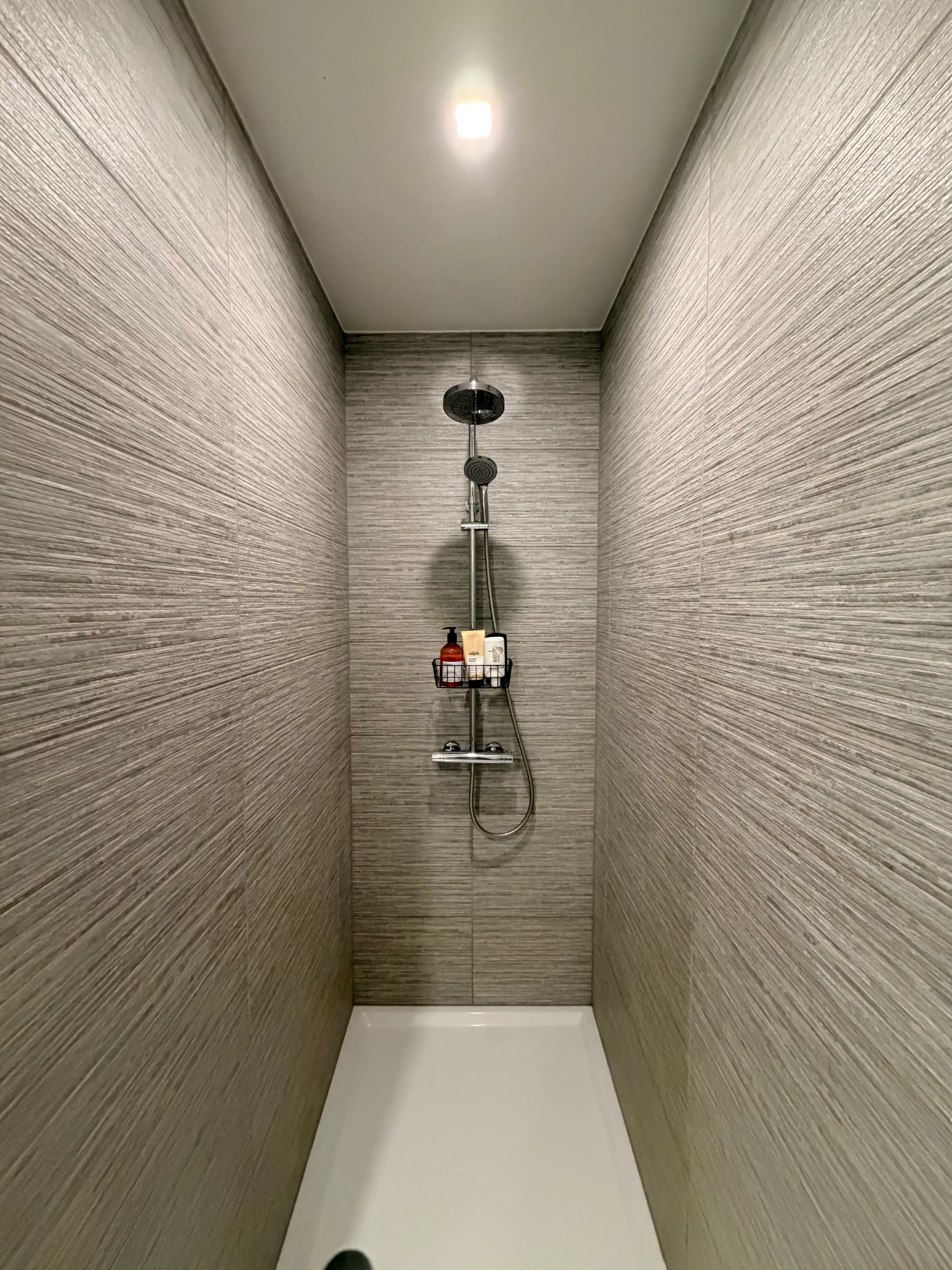 --- NIEUW --- Mooie, rustig gelegen en vlot bereikbare nieuwbouwwoning (bj. 2017) foto 14