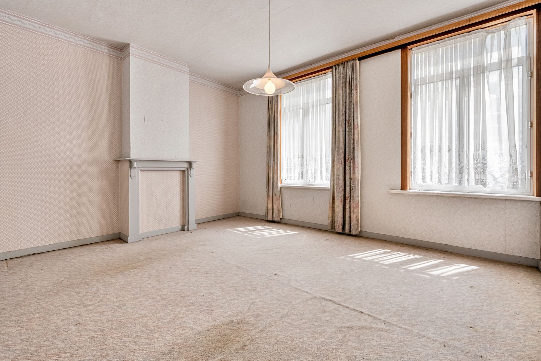 Authentieke burgerswoning met 4 slaapkamers en tuin! foto 14