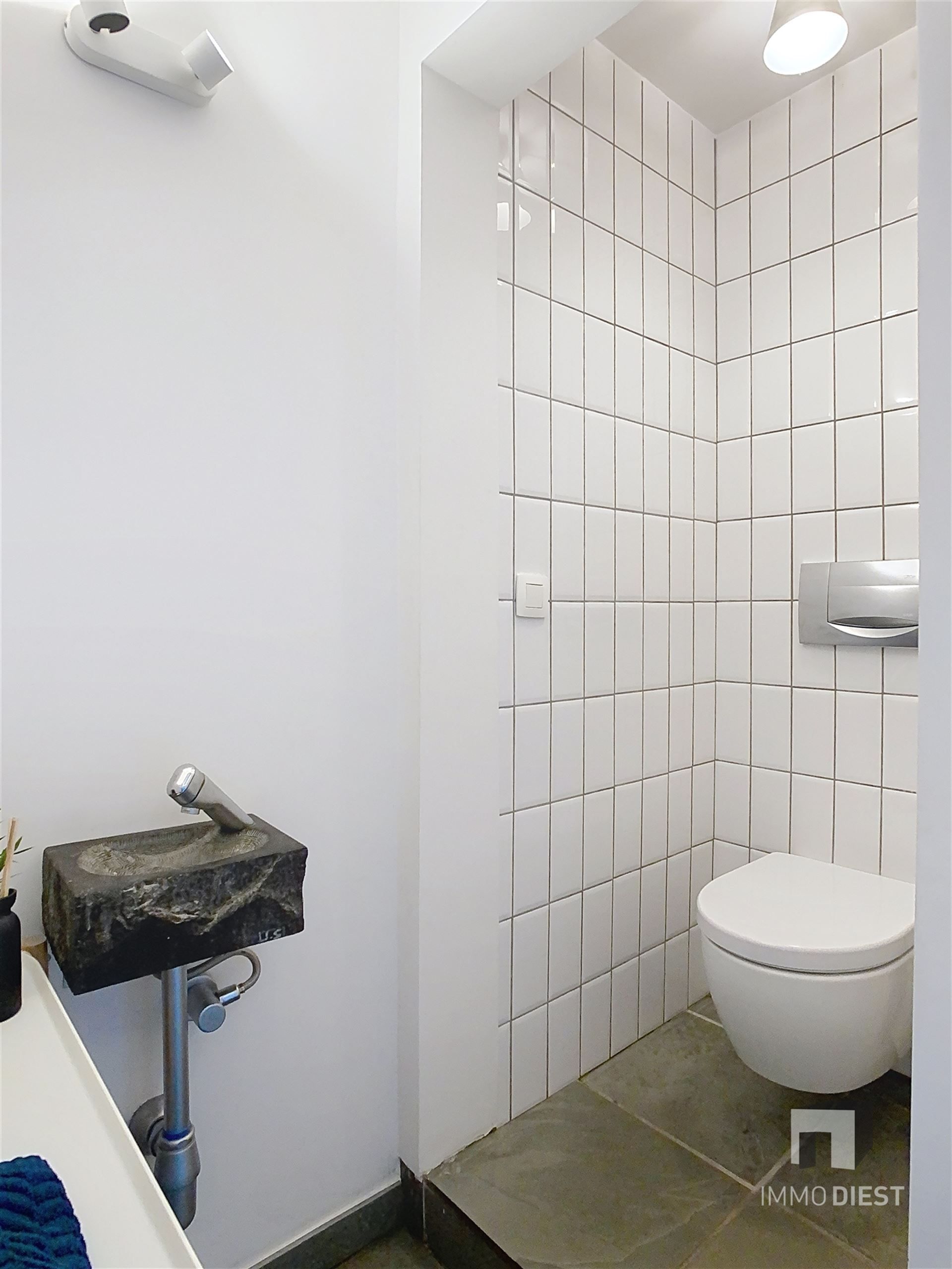 Hippe splitlevel met 3 slaapkamers in hartje Zichem. foto 23