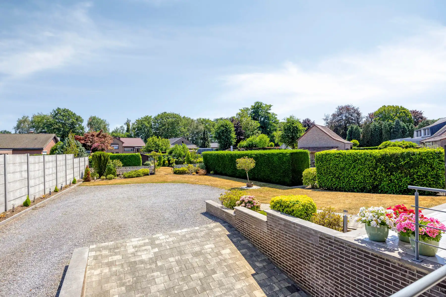 Vrijstaande woning op een perceel van 10a 20ca in een rustige, landelijke omgeving foto 25