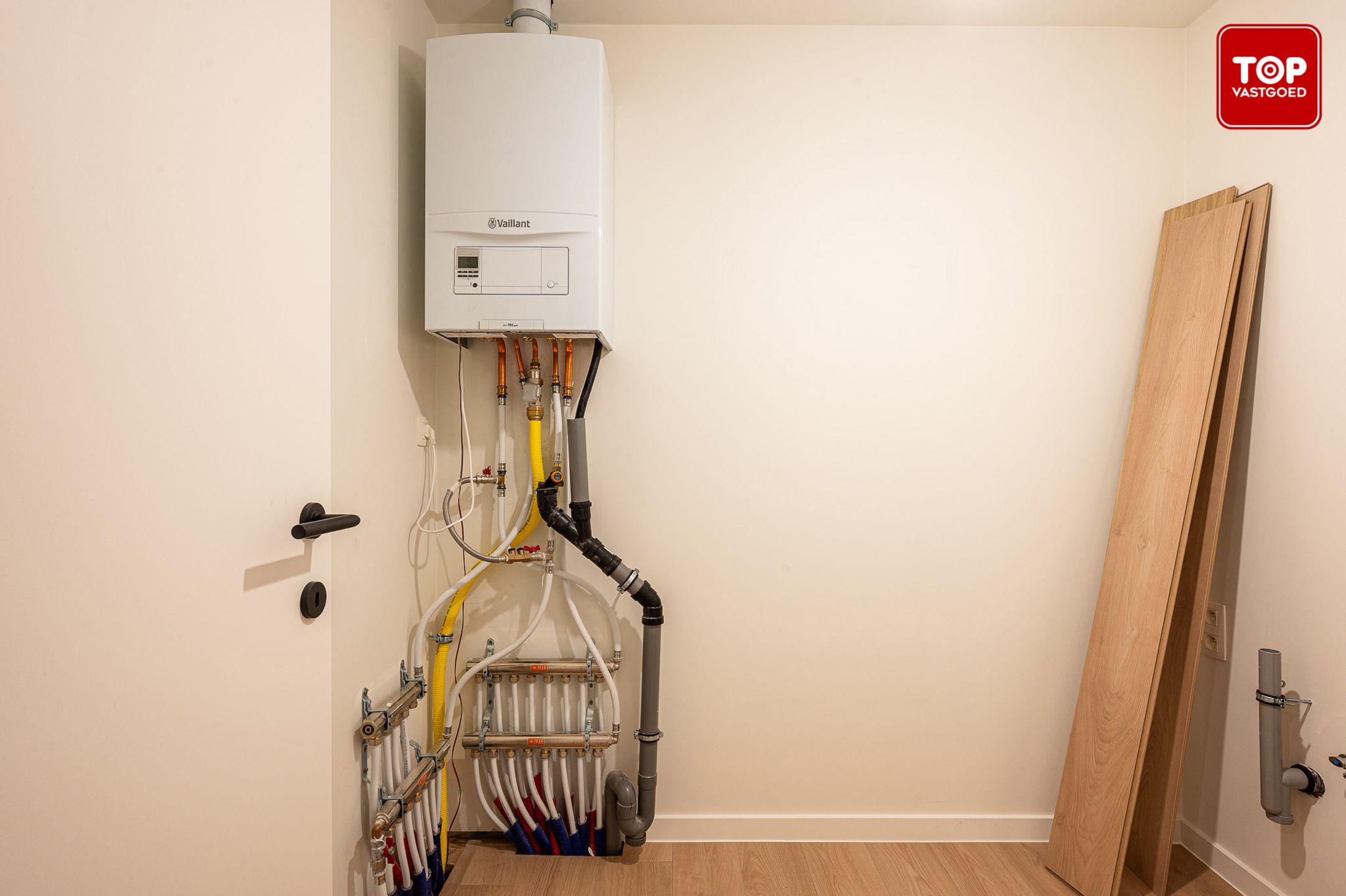 Top gerenoveerde gezinswoning in Mariakerke foto 38