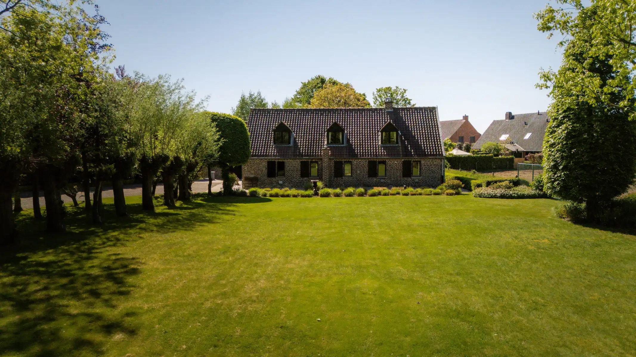 Exclusieve eigendom op ±3.300 m²: wonen op een privé-eiland foto 8
