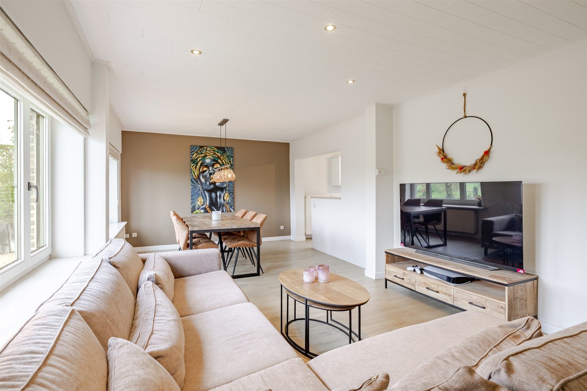 Charmante woning met 2slks en uniek verzicht foto 2