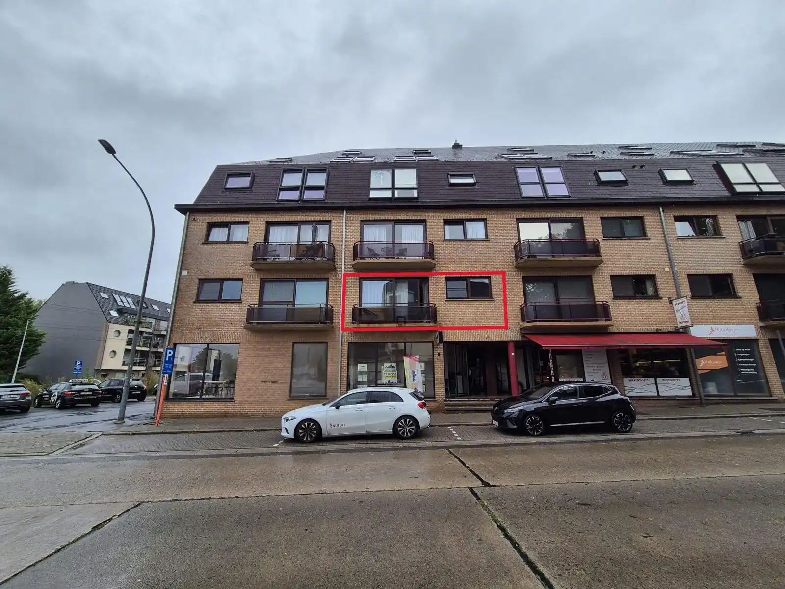 Gerenoveerd eenslaapkamerappartement met staanplaats - EPC B foto 2