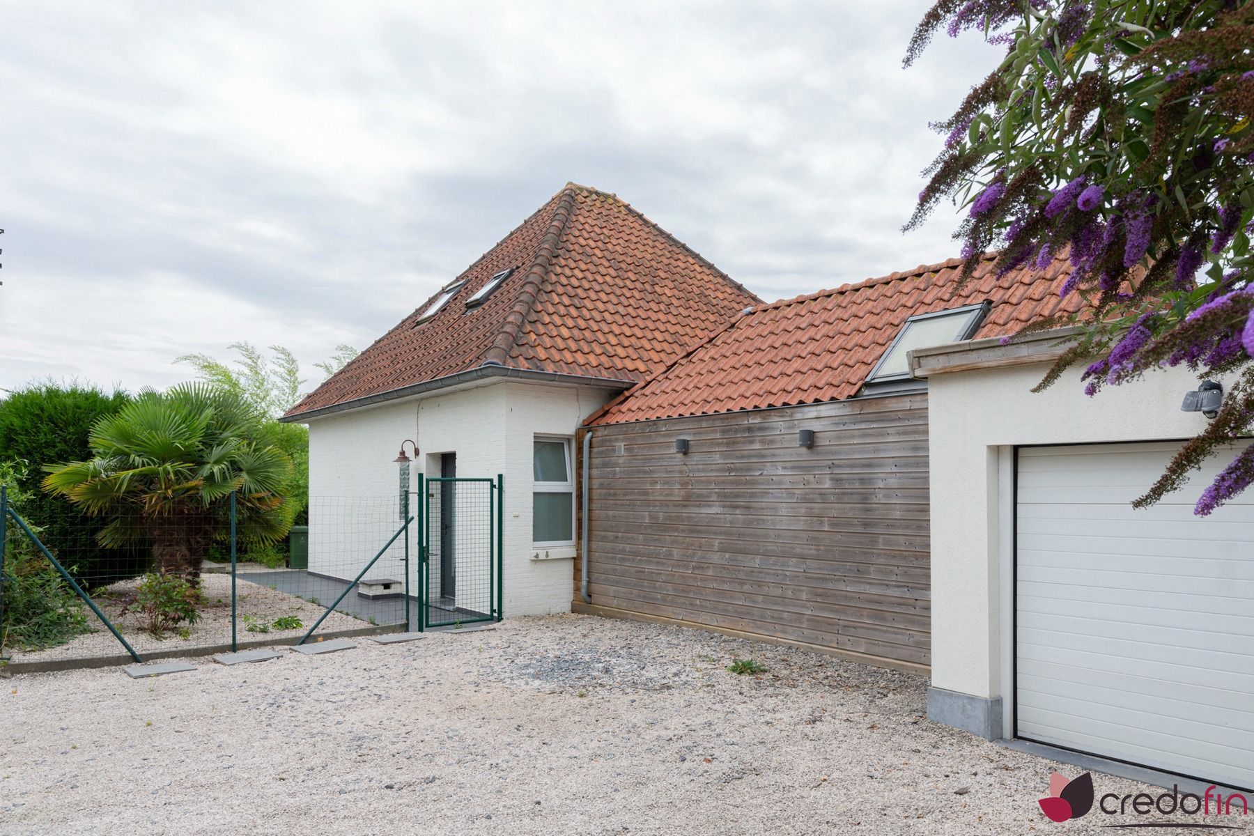 Leuke alleenstaande woning met 3 slaapkamers en grote garage foto 19