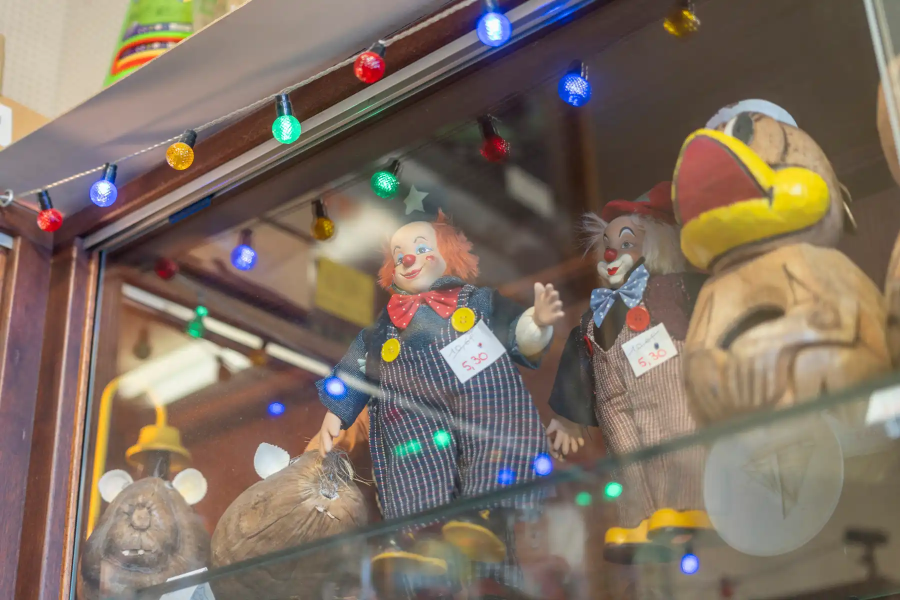 Dé strandwinkel van Sint-Idesbald staat te koop! foto 11