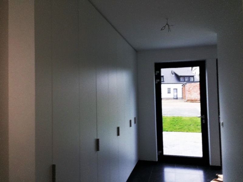 Recent, instapklaar 2-slpk appartement met terras/tuin en 2 parkeerplaatsen foto 11