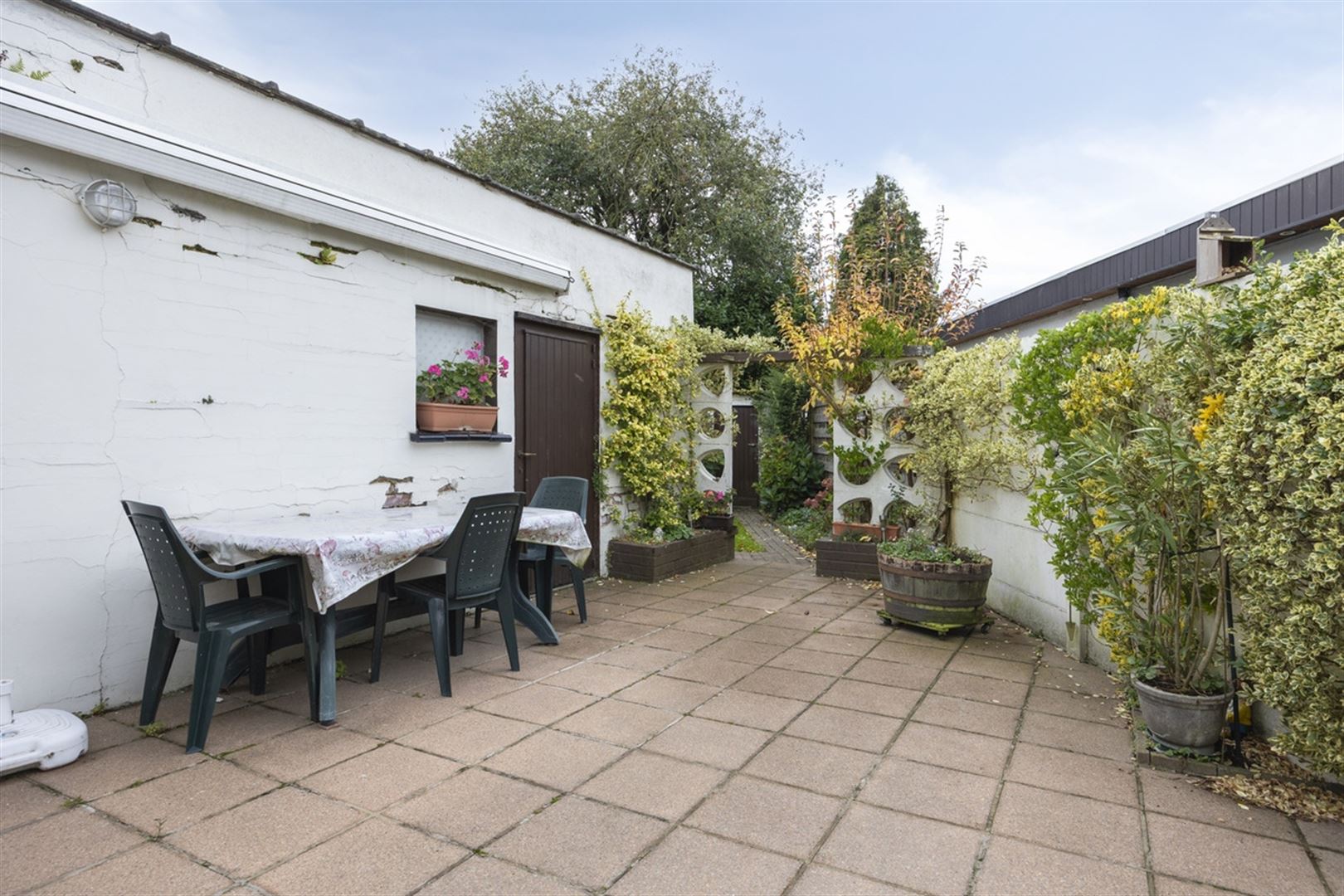 Mooi gelegen bungalow met 3 slaapkamers foto 33