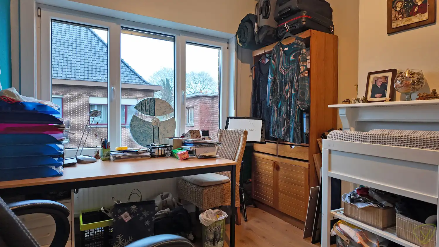 Volledig gerenoveerde woning met carport en tuin in Zelzate! foto 14