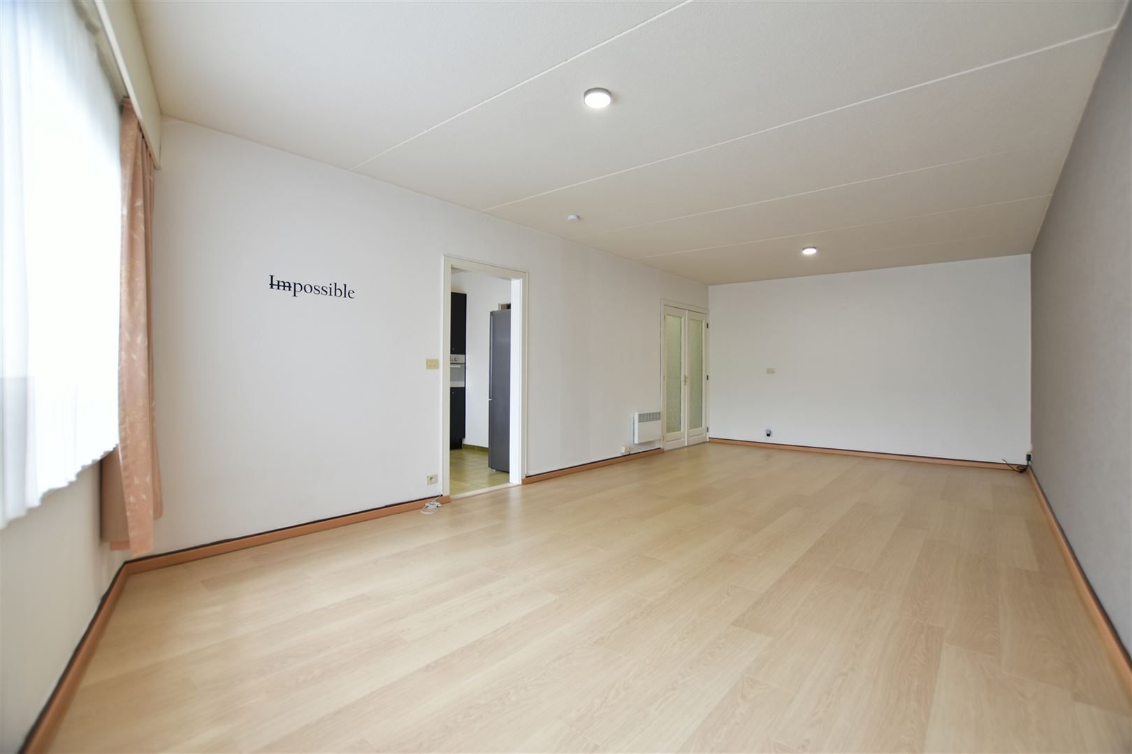 Instapklaar, recent vernieuwd appartement in Sint-Gillis (Dendermonde) foto {{pictureIndex}}