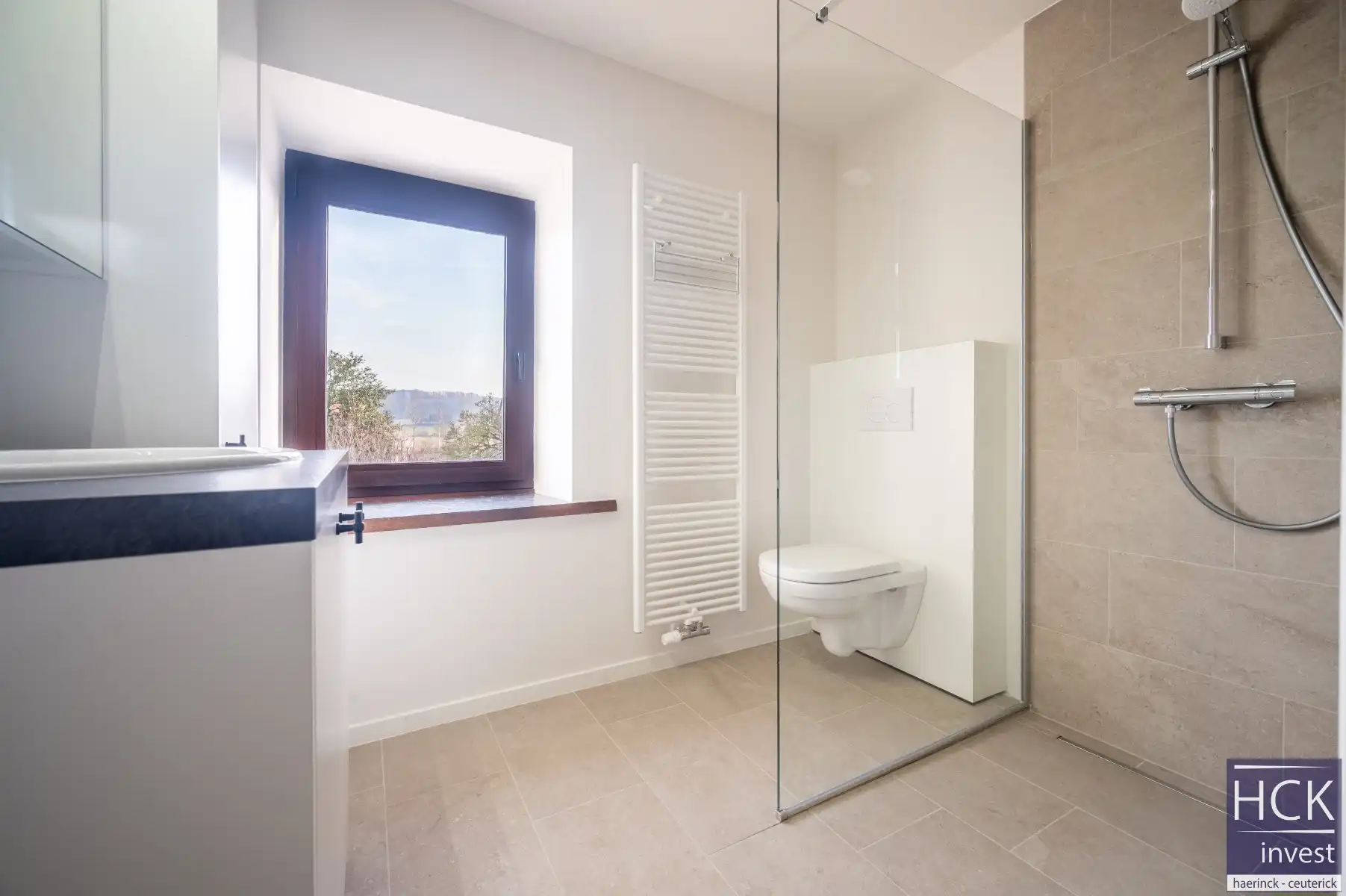 OUDENAARDE - Gerenoveerde woning met 3 SLPK aan de voet van de Koppenberg foto 17